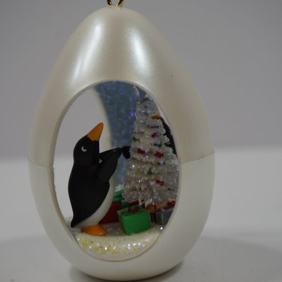 Lot of 2 Vintage  Hallmark 1st Winter Surprise Series 1989 - Picture 8 of 10